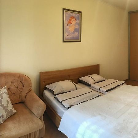 Apartments In The Center Kamianets-Podilsky Extérieur photo
